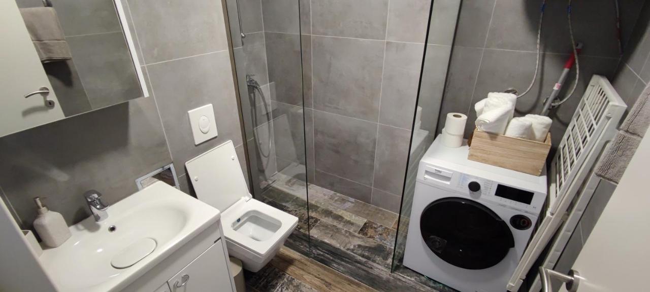 Apartment 906 In Prishtina 프리슈티나 외부 사진